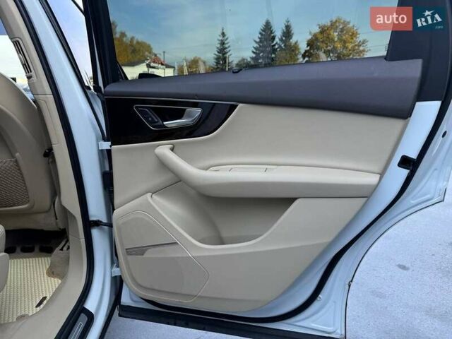 Ауді Ку 7 2017 у Рівному на Automoto.ua Білий Ауді Ку 7, об'ємом двигуна 3 л та пробігом 149 тис. км за 31000 $, фото 75 на Automoto.ua
