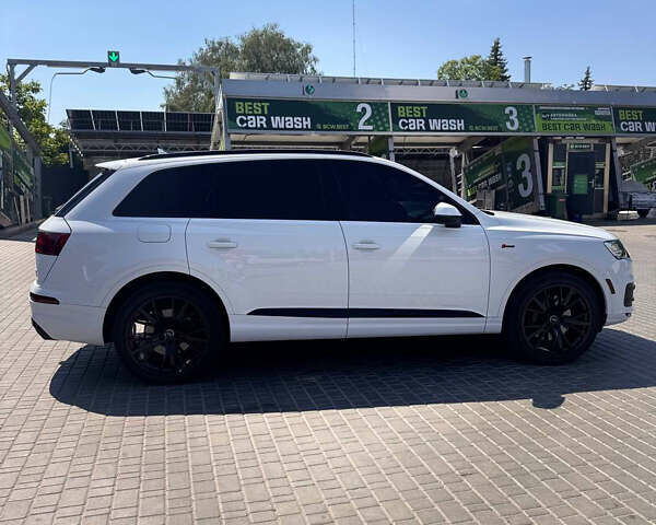 Білий Ауді Ку 7, об'ємом двигуна 3 л та пробігом 157 тис. км за 28500 $, фото 5 на Automoto.ua