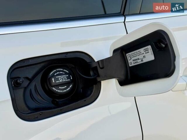 Білий Ауді Ку 7, об'ємом двигуна 3 л та пробігом 142 тис. км за 24500 $, фото 37 на Automoto.ua