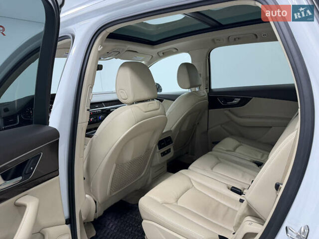 Білий Ауді Ку 7, об'ємом двигуна 3 л та пробігом 169 тис. км за 26500 $, фото 23 на Automoto.ua