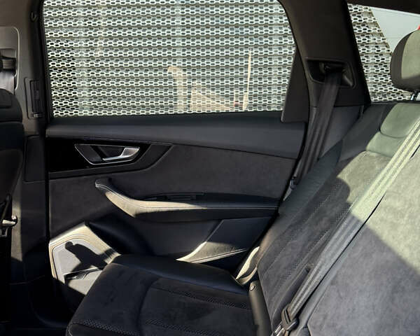 Белый Ауди Ку 7, объемом двигателя 2 л и пробегом 100 тыс. км за 41500 $, фото 20 на Automoto.ua