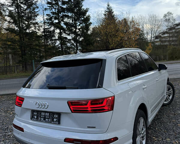Ауди Ку 7 2018 в Трускавце на Automoto.ua Белый Ауди Ку 7, объемом двигателя 2 л и пробегом 136 тыс. км за 29599 $, фото 18 на Automoto.ua