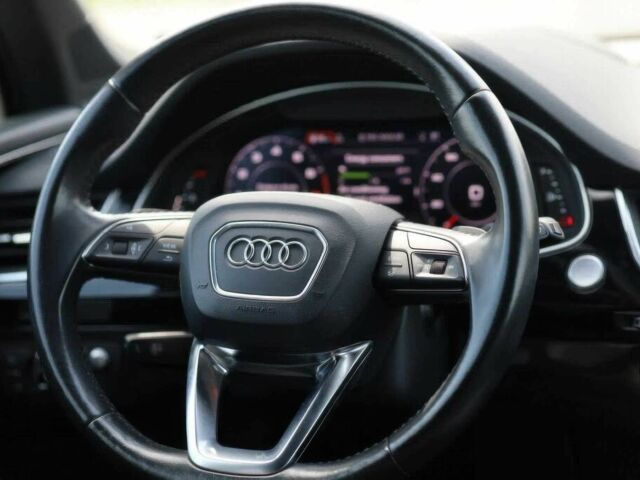 Ауди Ку 7 2018 в Полтаве на Automoto.ua Белый Ауди Ку 7, объемом двигателя 3 л и пробегом 50 тыс. км за 18000 $, фото 8 на Automoto.ua