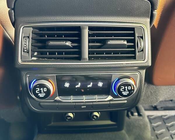 Белый Ауди Ку 7, объемом двигателя 3 л и пробегом 91 тыс. км за 36499 $, фото 39 на Automoto.ua