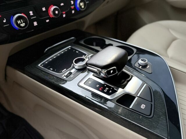 Ауді Ку 7 2018 у Кам'янське (Дніпродзержинськ) на Automoto.ua Білий Ауді Ку 7, об'ємом двигуна 3 л та пробігом 85 тис. км за 27900 $, фото 18 на Automoto.ua