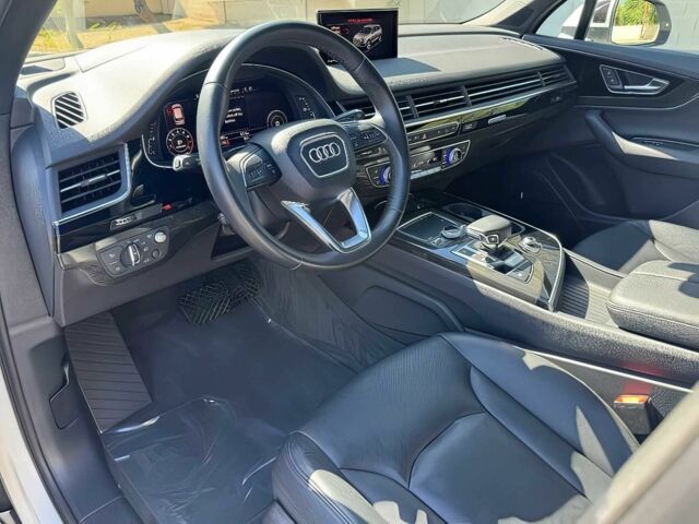 Ауді Ку 7 2018 у Львові на Automoto.ua Білий Ауді Ку 7, об'ємом двигуна 3 л та пробігом 32 тис. км за 14900 $, фото 9 на Automoto.ua