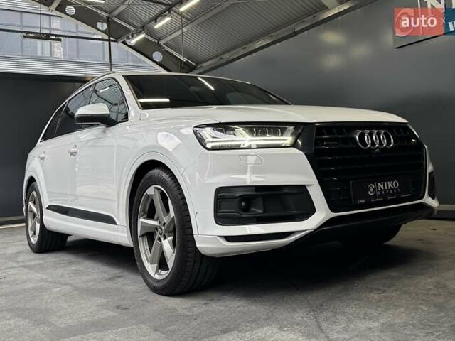 Ауді Ку 7 2018 у Києві на Automoto.ua Білий Ауді Ку 7, об'ємом двигуна 3 л та пробігом 132 тис. км за 57000 $, фото 24 на Automoto.ua