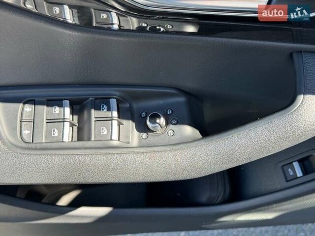 Белый Ауди Ку 7, объемом двигателя 3 л и пробегом 114 тыс. км за 41000 $, фото 24 на Automoto.ua