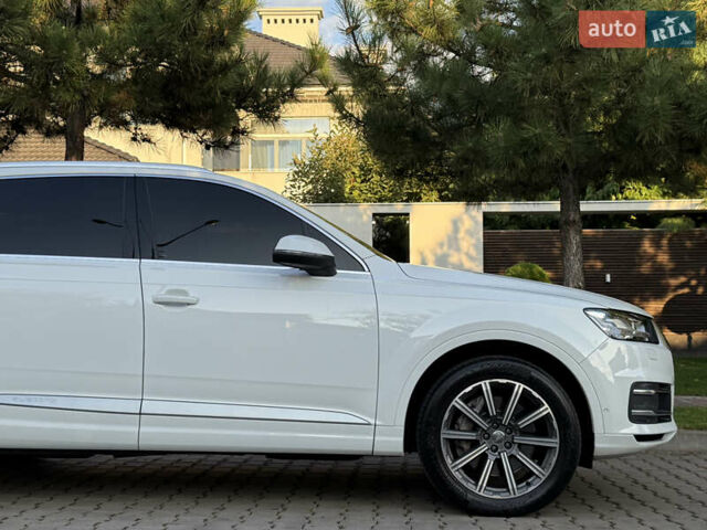 Білий Ауді Ку 7, об'ємом двигуна 3 л та пробігом 108 тис. км за 31900 $, фото 53 на Automoto.ua