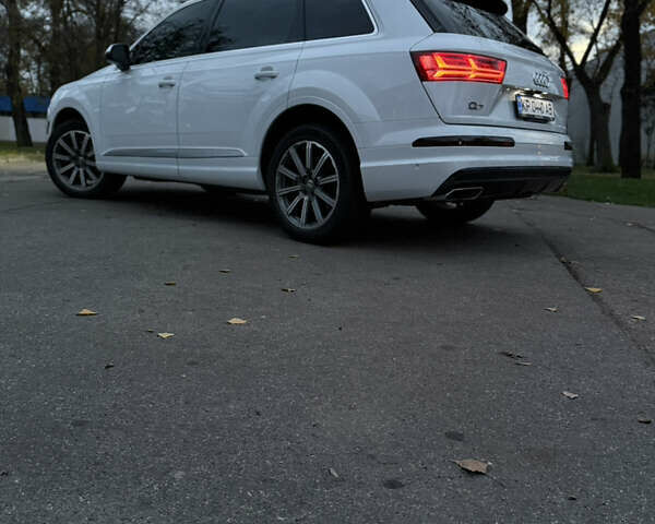 Білий Ауді Ку 7, об'ємом двигуна 1.98 л та пробігом 95 тис. км за 36000 $, фото 7 на Automoto.ua