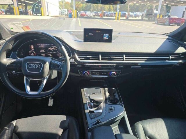 Ауди Ку 7 2018 в Ровно на Automoto.ua Белый Ауди Ку 7, объемом двигателя 3 л и пробегом 168 тыс. км за 21900 $, фото 4 на Automoto.ua