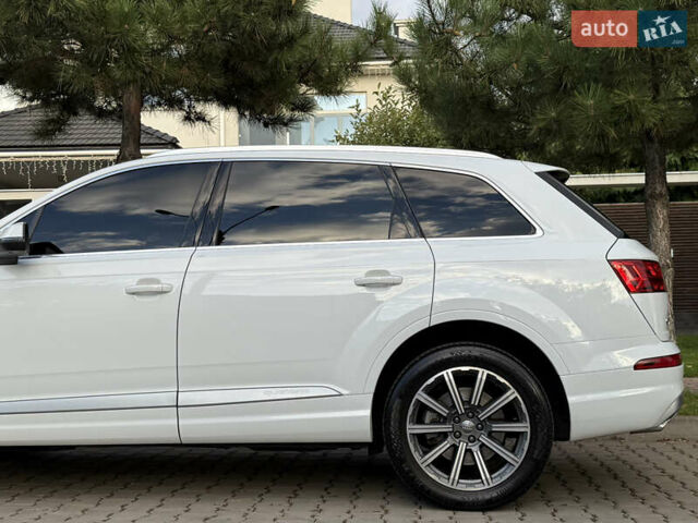 Білий Ауді Ку 7, об'ємом двигуна 3 л та пробігом 108 тис. км за 31900 $, фото 39 на Automoto.ua