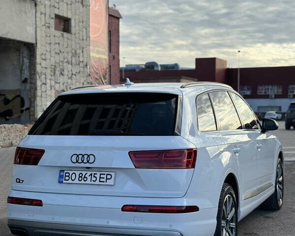 Білий Ауді Ку 7, об'ємом двигуна 1.98 л та пробігом 112 тис. км за 36800 $, фото 2 на Automoto.ua