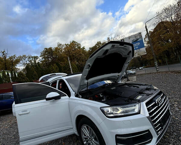 Ауди Ку 7 2018 в Трускавце на Automoto.ua Белый Ауди Ку 7, объемом двигателя 2 л и пробегом 136 тыс. км за 29599 $, фото 35 на Automoto.ua