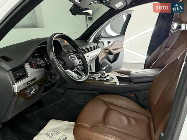 Белый Ауди Ку 7, объемом двигателя 2 л и пробегом 136 тыс. км за 25999 $, фото 21 на Automoto.ua