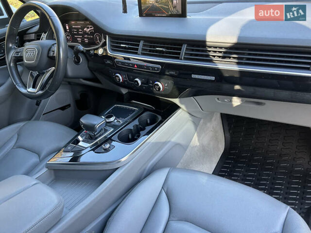 Білий Ауді Ку 7, об'ємом двигуна 3 л та пробігом 104 тис. км за 28500 $, фото 72 на Automoto.ua
