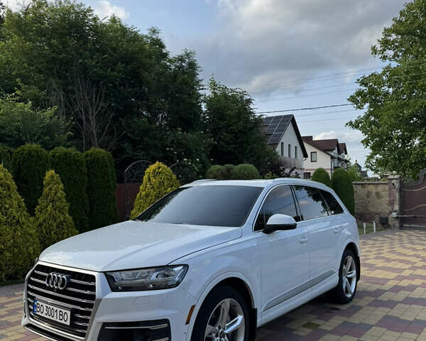 Белый Ауди Ку 7, объемом двигателя 3 л и пробегом 180 тыс. км за 38999 $, фото 1 на Automoto.ua