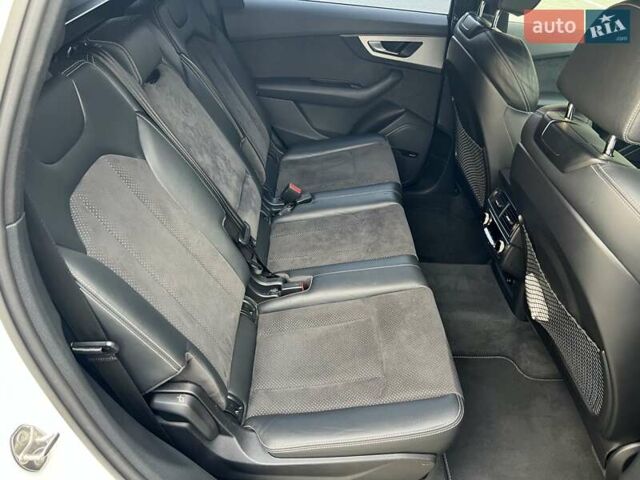 Белый Ауди Ку 7, объемом двигателя 2.97 л и пробегом 120 тыс. км за 46000 $, фото 22 на Automoto.ua