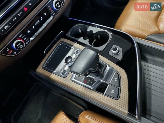 Ауді Ку 7 2018 у Києві на Automoto.ua Білий Ауді Ку 7, об'ємом двигуна 3 л та пробігом 132 тис. км за 57000 $, фото 34 на Automoto.ua