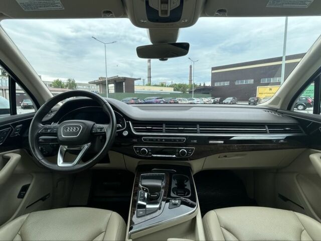 Білий Ауді Ку 7, об'ємом двигуна 3 л та пробігом 110 тис. км за 35000 $, фото 6 на Automoto.ua