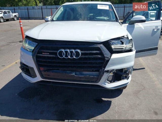 Белый Ауди Ку 7, объемом двигателя 3 л и пробегом 154 тыс. км за 12000 $, фото 3 на Automoto.ua