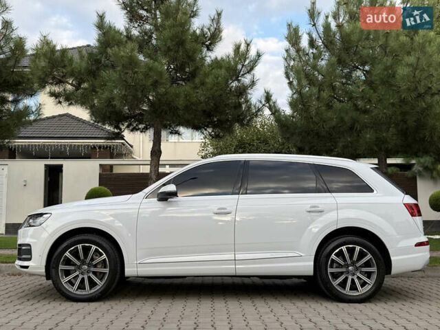 Білий Ауді Ку 7, об'ємом двигуна 3 л та пробігом 108 тис. км за 31900 $, фото 29 на Automoto.ua