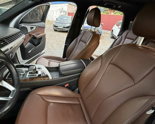 Ауді Ку 7 2018 у Трускавце на Automoto.ua Білий Ауді Ку 7, об'ємом двигуна 2 л та пробігом 136 тис. км за 29599 $, фото 41 на Automoto.ua