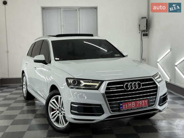 Білий Ауді Ку 7, об'ємом двигуна 2 л та пробігом 136 тис. км за 29599 $, фото 1 на Automoto.ua
