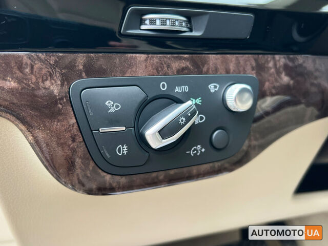 Белый Ауди Ку 7, объемом двигателя 3 л и пробегом 164 тыс. км за 35400 $, фото 15 на Automoto.ua