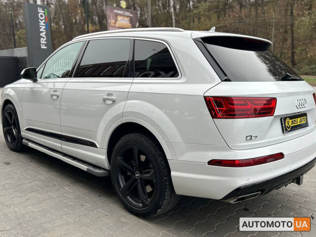 Белый Ауди Ку 7, объемом двигателя 2 л и пробегом 120 тыс. км за 32000 $, фото 3 на Automoto.ua