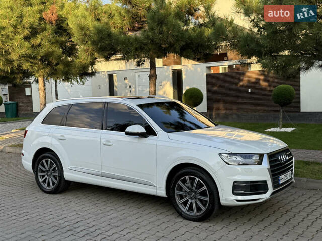 Білий Ауді Ку 7, об'ємом двигуна 3 л та пробігом 108 тис. км за 31900 $, фото 55 на Automoto.ua