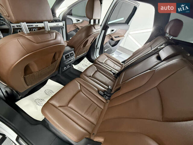 Белый Ауди Ку 7, объемом двигателя 2 л и пробегом 136 тыс. км за 25999 $, фото 45 на Automoto.ua