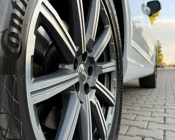 Белый Ауди Ку 7, объемом двигателя 3 л и пробегом 108 тыс. км за 31700 $, фото 62 на Automoto.ua