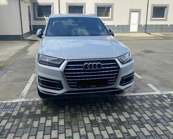 Білий Ауді Ку 7, об'ємом двигуна 3 л та пробігом 162 тис. км за 32500 $, фото 3 на Automoto.ua