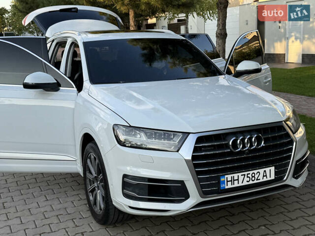 Білий Ауді Ку 7, об'ємом двигуна 3 л та пробігом 108 тис. км за 31900 $, фото 66 на Automoto.ua