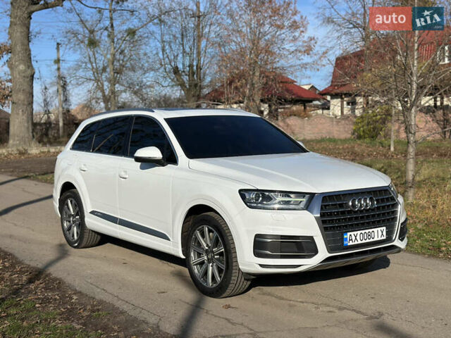 Білий Ауді Ку 7, об'ємом двигуна 2 л та пробігом 106 тис. км за 29500 $, фото 2 на Automoto.ua