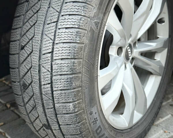 Ауді Ку 7 2018 у Кам'янське (Дніпродзержинськ) на Automoto.ua Білий Ауді Ку 7, об'ємом двигуна 3 л та пробігом 85 тис. км за 27500 $, фото 32 на Automoto.ua