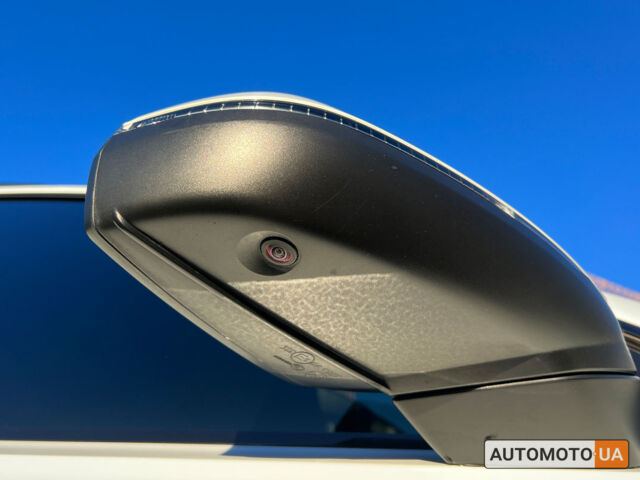 Белый Ауди Ку 7, объемом двигателя 3 л и пробегом 91 тыс. км за 65800 $, фото 8 на Automoto.ua