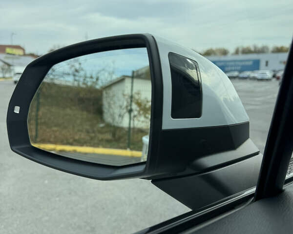 Белый Ауди Ку 7, объемом двигателя 3 л и пробегом 185 тыс. км за 33000 $, фото 13 на Automoto.ua