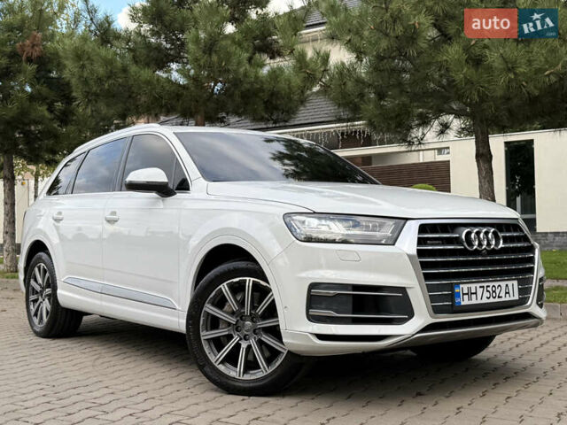 Білий Ауді Ку 7, об'ємом двигуна 3 л та пробігом 108 тис. км за 31900 $, фото 12 на Automoto.ua