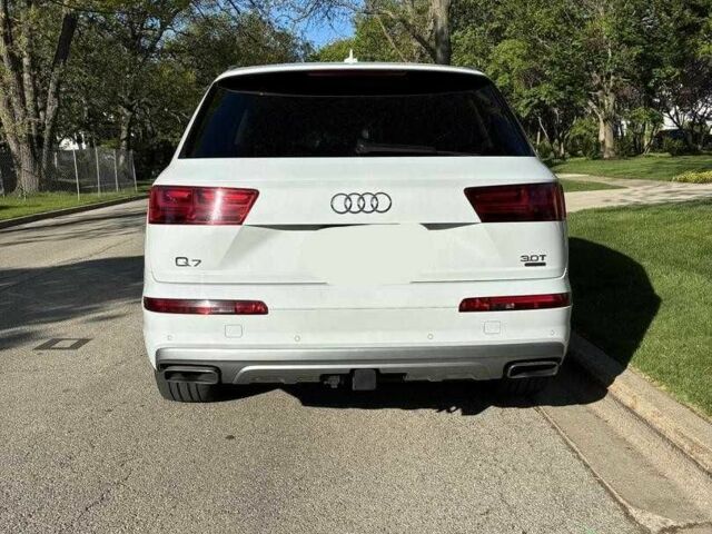 Ауді Ку 7 2018 у Києві на Automoto.ua Білий Ауді Ку 7, об'ємом двигуна 3 л та пробігом 193 тис. км за 18700 $, фото 14 на Automoto.ua