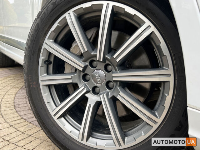 Белый Ауди Ку 7, объемом двигателя 3 л и пробегом 164 тыс. км за 35400 $, фото 9 на Automoto.ua