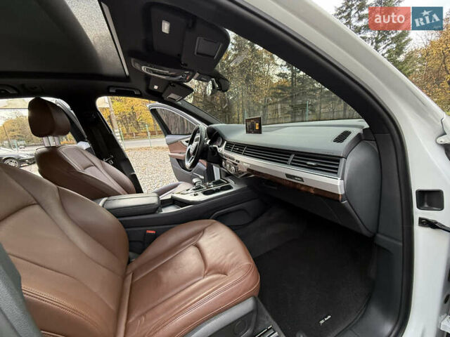 Ауди Ку 7 2018 в Трускавце на Automoto.ua Белый Ауди Ку 7, объемом двигателя 2 л и пробегом 136 тыс. км за 29599 $, фото 26 на Automoto.ua