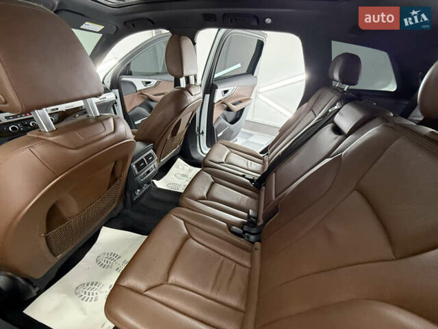 Белый Ауди Ку 7, объемом двигателя 2 л и пробегом 136 тыс. км за 25999 $, фото 51 на Automoto.ua