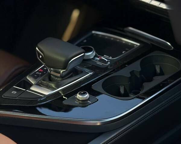 Білий Ауді Ку 7, об'ємом двигуна 3 л та пробігом 145 тис. км за 36900 $, фото 19 на Automoto.ua