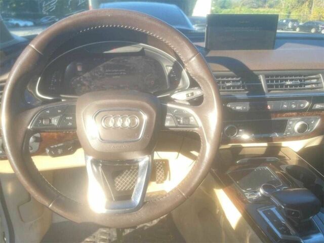 Білий Ауді Ку 7, об'ємом двигуна 3 л та пробігом 162 тис. км за 19000 $, фото 4 на Automoto.ua