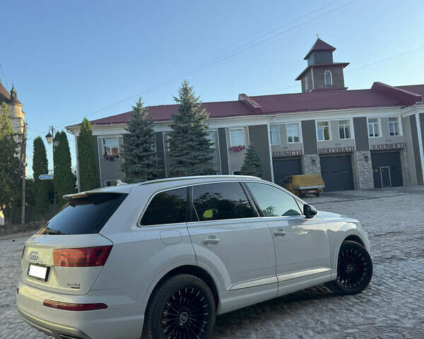 Белый Ауди Ку 7, объемом двигателя 3 л и пробегом 103 тыс. км за 35000 $, фото 4 на Automoto.ua
