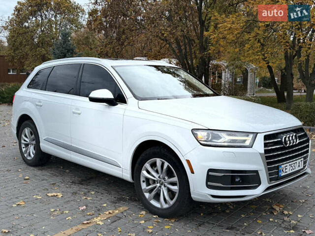 Ауді Ку 7 2018 у Кам'янське (Дніпродзержинськ) на Automoto.ua Білий Ауді Ку 7, об'ємом двигуна 3 л та пробігом 85 тис. км за 27500 $, фото 7 на Automoto.ua