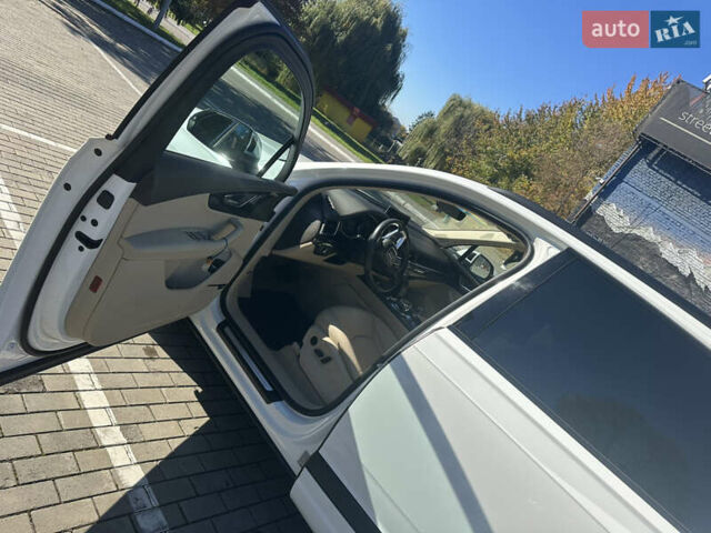 Белый Ауди Ку 7, объемом двигателя 3 л и пробегом 145 тыс. км за 31500 $, фото 17 на Automoto.ua