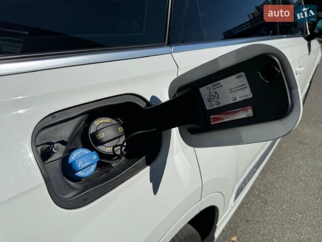 Белый Ауди Ку 7, объемом двигателя 3 л и пробегом 114 тыс. км за 41000 $, фото 9 на Automoto.ua